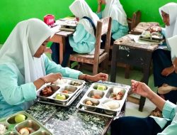 SPPG Al-Hidayah Dadapan Bondowoso Salurkan 3.626 Paket Makanan Bergizi ke 51 Sekolah di Kecamatan Grujugan