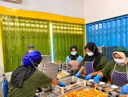 SPPG Al-Hidayah Sajikan Menu Favorit Siswa, Ayam Bumbu Merah: Sesuaikan Tingkat Kepedasan untuk KB/TK