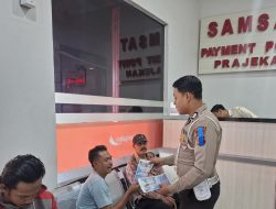 Operasi Zebra Semeru 2025, Satlantas Bagikan Brosur dan Edukasi Pengendara di Kantor Samsat