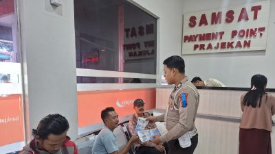 Operasi Zebra Semeru 2025, Satlantas Bagikan Brosur dan Edukasi Pengendara di Kantor Samsat