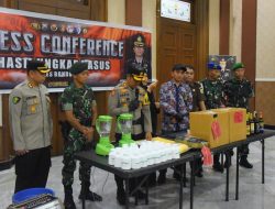 Pastikan Keamanan Natal 2025 dan Tahun Baru 2026, Kapolres Bondowoso Pimpin Apel Gelar Pasukan dan Paparkan Capaian Akhir Tahun