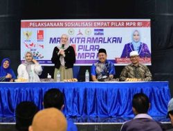 Serap Aspirasi Santri, Dina Lorenza Audria Gelar Reses dan Sosialisasi Empat Pilar MPR RI di Bondowoso