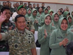 Suasana Haru Warnai Perpisahan Danrem 083/Bdj Kolonel Inf Kohir Bersama Prajurit Kodim 0822 Bondowoso