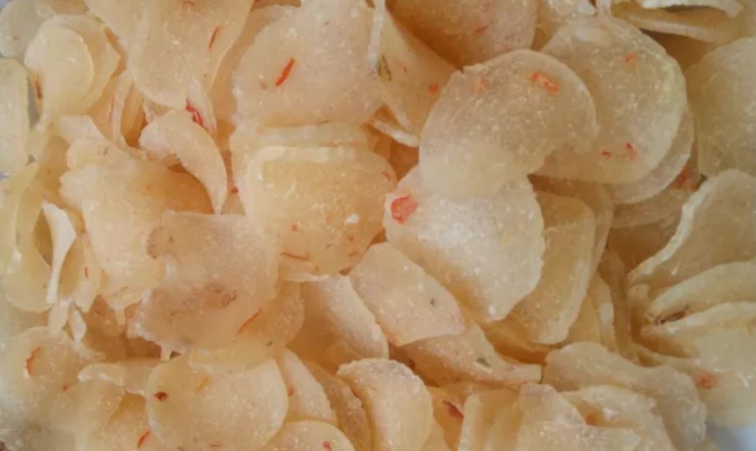 Tips Kerupuk Pedas Paling Laris di Meja Rumah Saat Lebaran 🌶️🍘