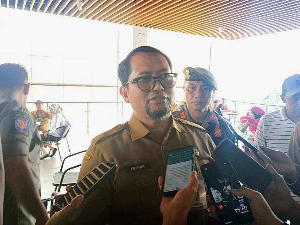 Pendidikan Bukan Tugas Pemerintah Saja, Sekda Bondowoso Dorong Gotong Royong Wujudkan Generasi Unggul