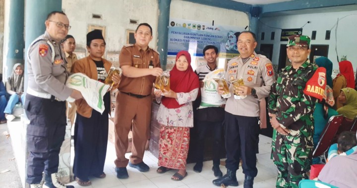 Dikawal Ketat Muspika, 5.824 Warga Curahdami Terima Bantuan Pangan Tanpa Hambatan