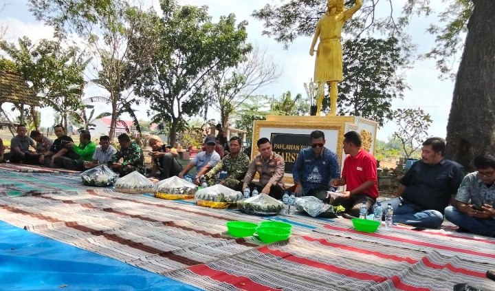 Doa Bersama di Makam Marsinah, Nganjuk Teguhkan Komitmen Perjuangan Hak Buruh
