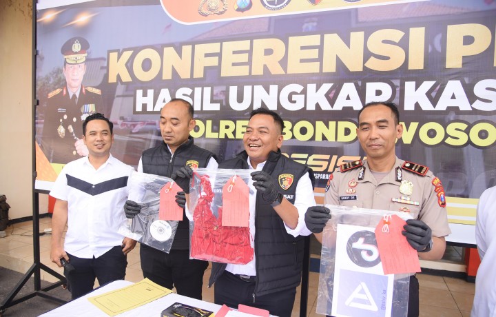 Digerebek di Kontrakan! Live Streaming Asusila Berbayar di Bondowoso Terungkap, Dua Pelaku Diciduk Polisi