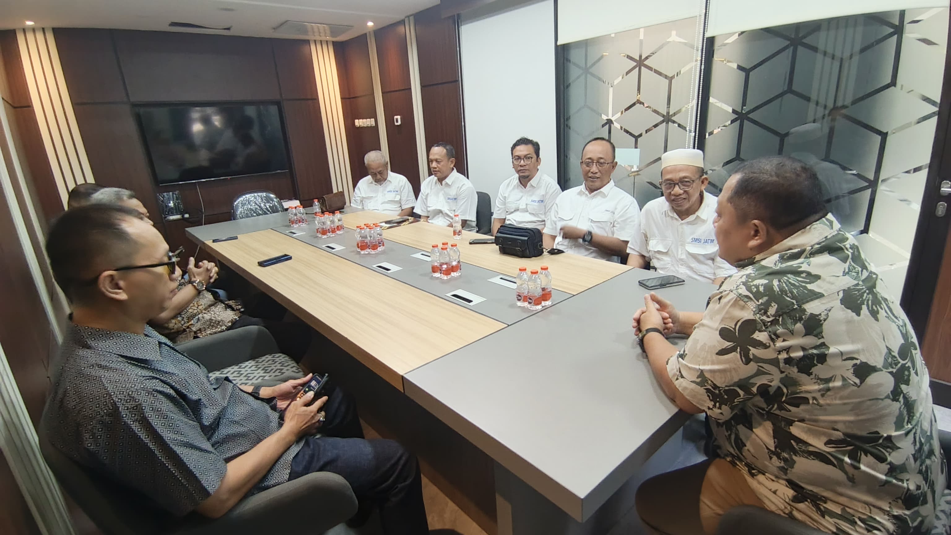 SMSI Jatim Gandeng Kejati, Siap Kawal Program JAGA DESA dan Makan Bergizi Gratis hingga Pelosok