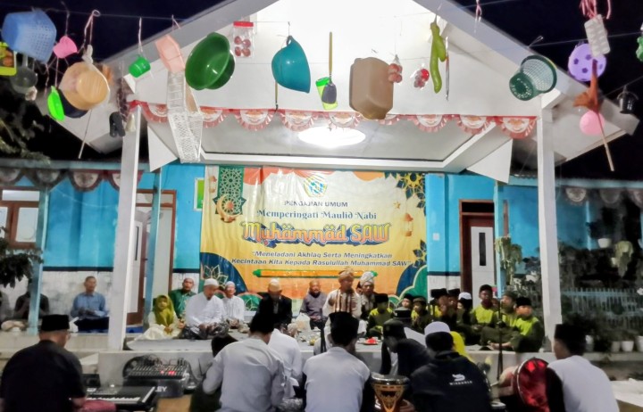 Maulid Nabi di MDTA Raudlatul Ulum, Momentum Meneladani Akhlak Rasulullah SAW