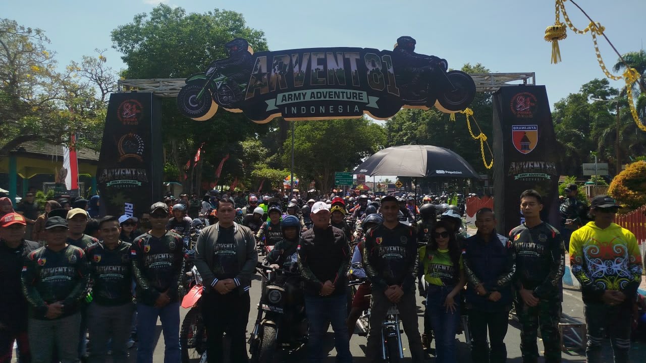 Diikuti 900 Peserta, ARVENT 81 Kodim 0822 Bondowoso Pererat Kebersamaan TNI dan Komunitas Motor